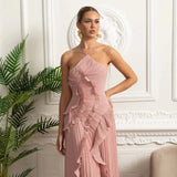 Vestido Sexy Assimétrico e Decote nas Costas