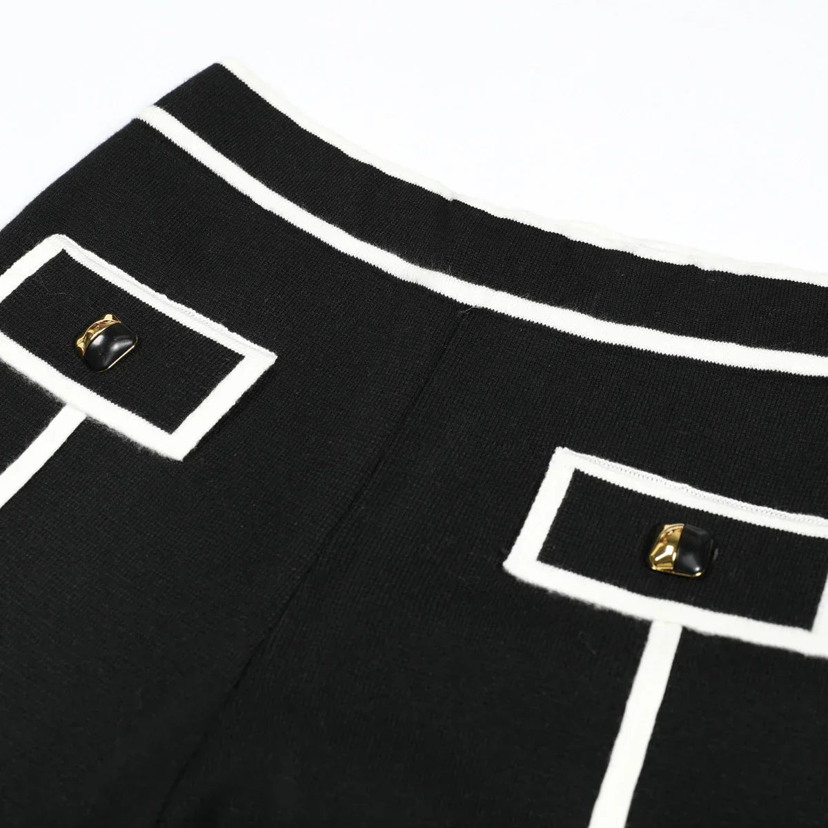 Conjunto de Tricô – Estilo e Conforto em Cada Detalhe