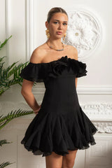 Vestido Ombro a Ombro – Mini Branco com Detalhe de Babados