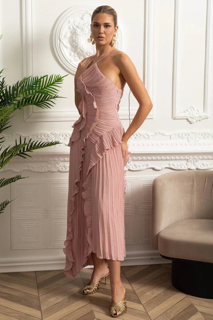Vestido Sexy Assimétrico e Decote nas Costas