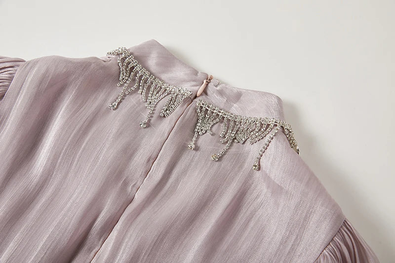 Vestido de Verão SEDA – Luxo Francês, Franjas, Pregas e cristais