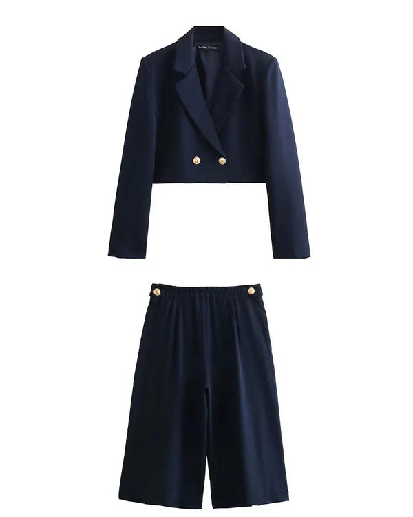 Conjunto Elegante – Blazer Curto com Botões Decorativos e Calça Pantalona