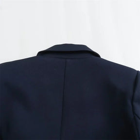 Conjunto Elegante – Blazer Curto com Botões Decorativos e Calça Pantalona