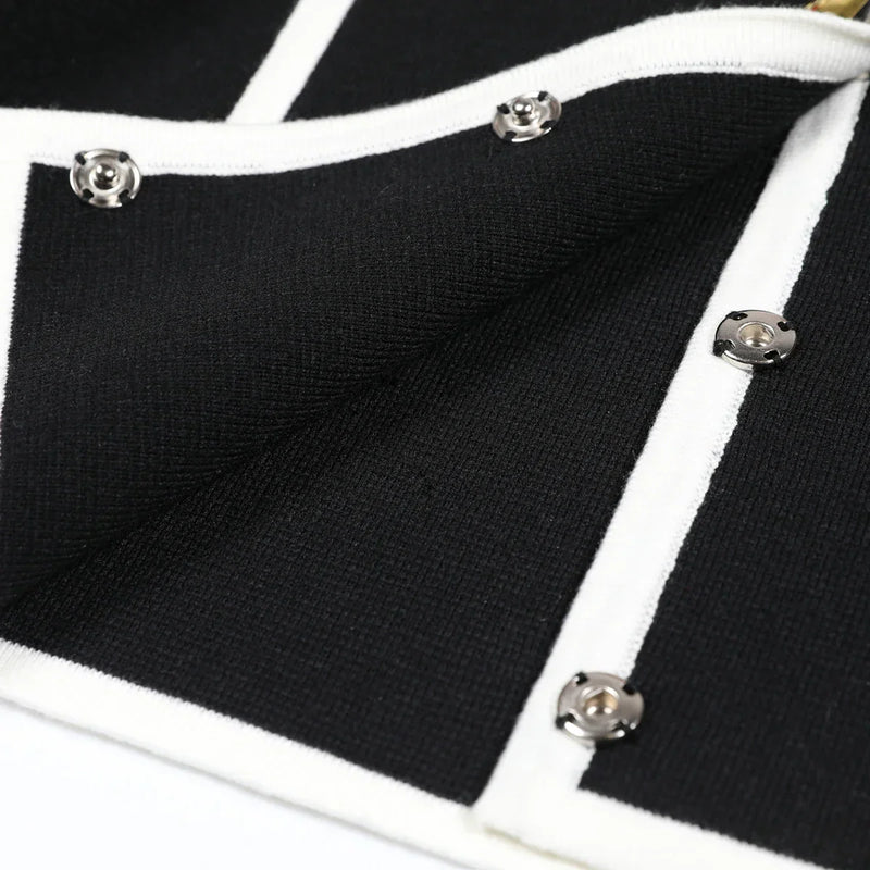 Conjunto de Tricô – Estilo e Conforto em Cada Detalhe