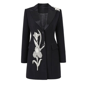 Blazer/Vestido Com bordado em Cristais - Com lapela em cetim