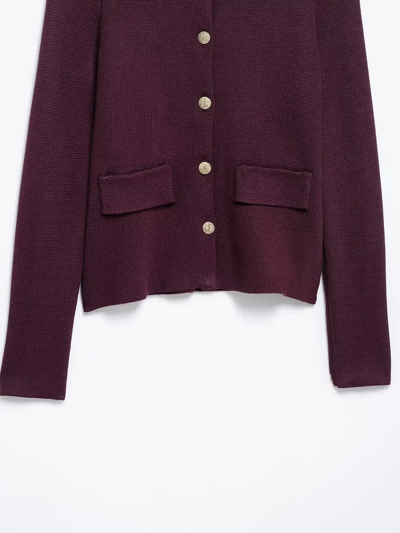 Conjunto Feminino Minimalista em Tricô – Jaqueta + Saia | Look Elegante