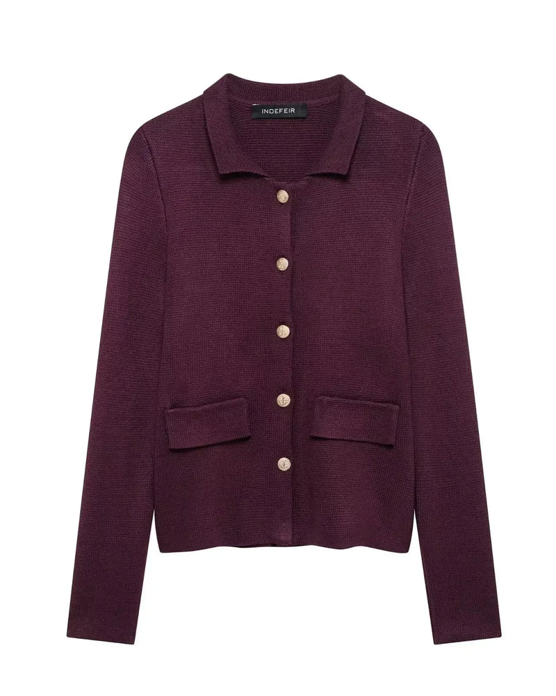 Conjunto Feminino Minimalista em Tricô – Jaqueta + Saia | Look Elegante