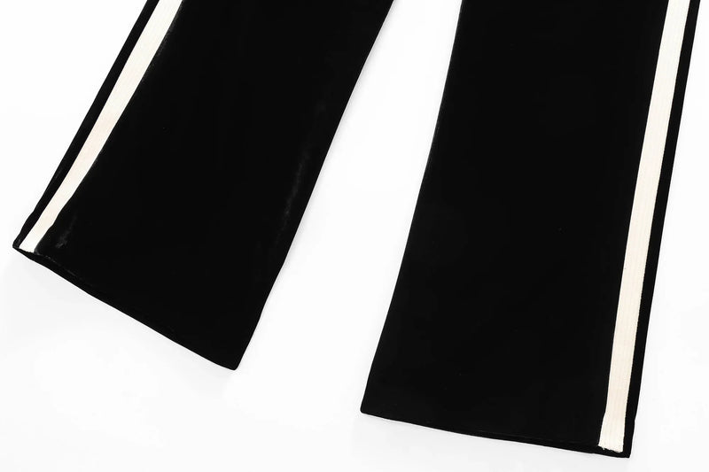 Conjunto em Veludo com Camisa de Manga Longa e Calça – Design Elegante com Detalhes Laterais