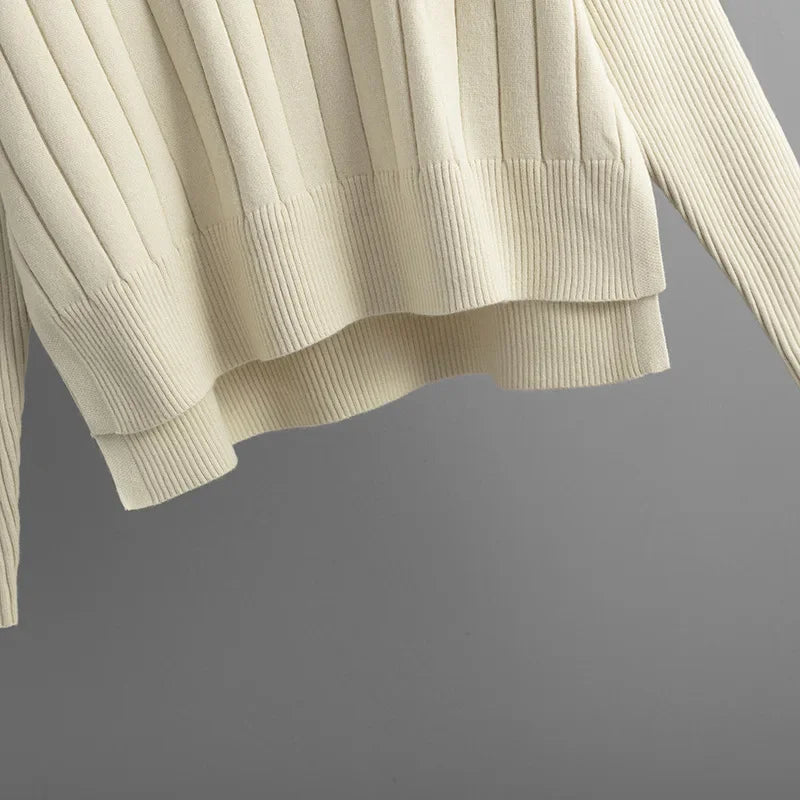 Conjunto Tricô Grosso com Blusa Gola Alta e Calça de Cintura Alta