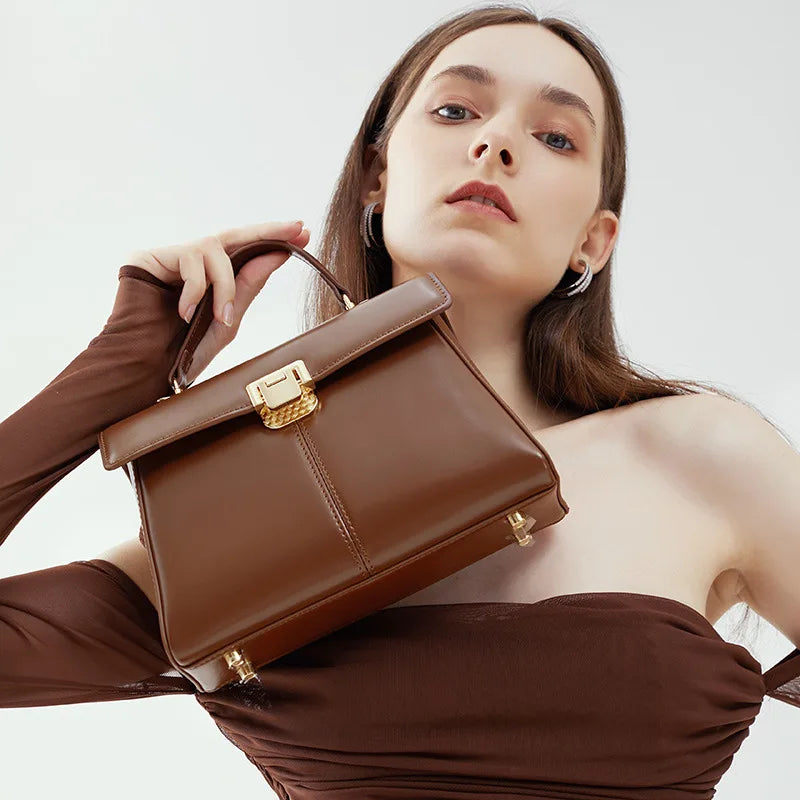 Bolsa de Couro Legítimo Feminina – Luxo, Estilo e Versatilidade