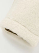 Casaco Feminino de Pelúcia Grossa com Fecho Frontal e Mangas Longas